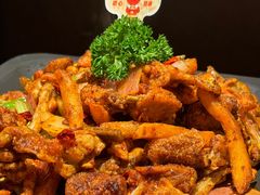 -炭舍干锅·烤鱼(扬名广场店)