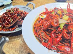 -叶派龙虾•招牌香辣蟹·海鲜(中海国际店)