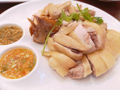 白切文昌鸡-琼菜坊·无鸡不成宴·海南菜老爸茶糟粕醋(海口骑楼老街店)