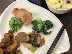 -上海星瀚奔驰4S店(红柳路店)