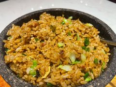 峨嵋石锅炒饭-峨嵋小镇·川菜(勒泰中心店)