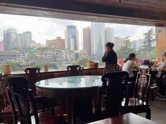 -包整·丝娃娃(甲秀楼景观店)