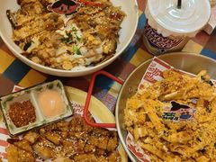-万能料理屋(钟鼓岭路店)