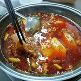 今天火锅吃撑了，超满足