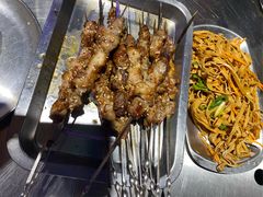 -马路牙子烧烤音乐酒馆(望京店)
