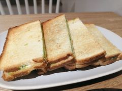 咖椰吐司-HELLO 27 意面·沙拉·帕尼尼