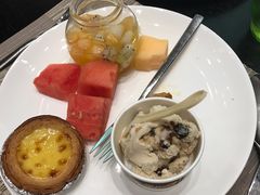 -飨食汇全日制餐厅·昆山皇冠假日酒店(九方店)