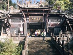 -灵岩山风景区