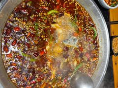 -小饕荟雅安贡椒鱼鲜馆(广福桥店)