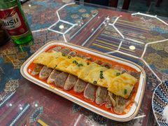 -乡村馕坑肉·烧烤·新疆菜·本地人更爱吃(阿勒泰首店)
