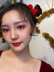 -欣薇婚纱(新源乐汇城店)