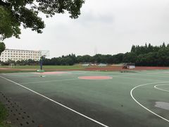 -上海市民办金苹果学校