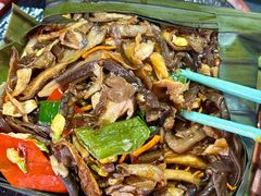 -桥边小楼·手工云南菜·古城观景小楼