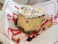 -HOT CRUSH趁热集合·现烤面包(上海环球港店)