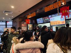 等位区-汉堡王(洛阳泉舜广场店)