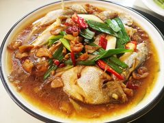 小杂鱼-鑫悦楼煎蟹·16年海鲜大排档