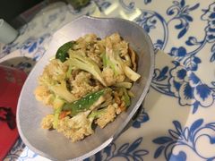 -卢大鲜鱼头捞饭(美利广场店)