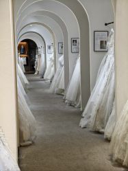 -INSHINE婚纱礼服