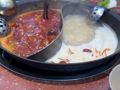 -赵美丽·重庆社区火锅·直营店(火车东站·中豪国际店)