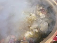 -广味炭炉鸡煲(宝业路分店)