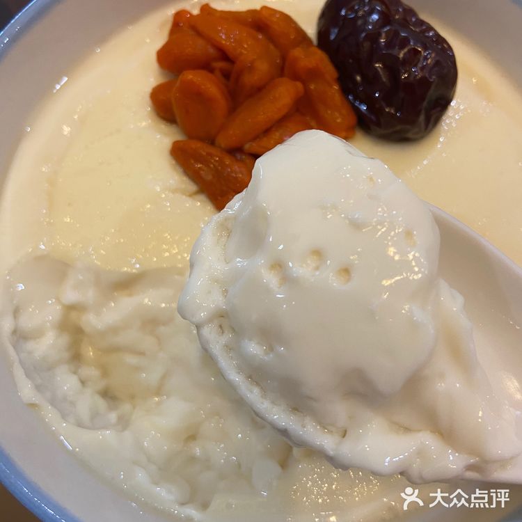 自制双皮奶（水牛奶 耗牛奶双版本~）