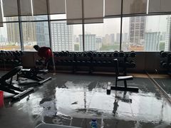 -康斐斯健身(银泰创意城店)