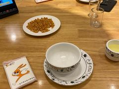 -兔行天下-鸿鹤鲜锅兔(中海国际店)