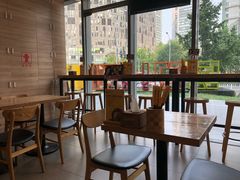 -海盗虾饭·剥好的小龙虾饭(SOHO尚都店)