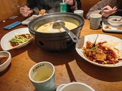 -乔街深夜食堂·小龙虾·高压锅生蚝(杭州总店)