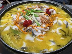 -山城外·非遗酸菜鱼(蜀都万达店)