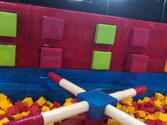 -嘿哟动霸CHUA·新潮玩运动娱乐中心·蹦床滑冰团建乐园