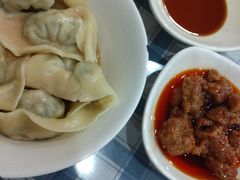 -潘国仙耳光馄饨(黄家阙路店)