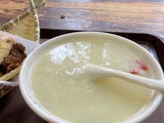 荷叶粥-穆得·老周家牛肉烧饼(普利街店)