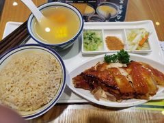 -彩虹站·香港烧腊茶餐厅