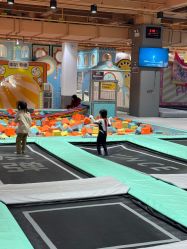 -反弹蹦床公园·运动乐园·团建·亲子派对(深圳观澜湖店)