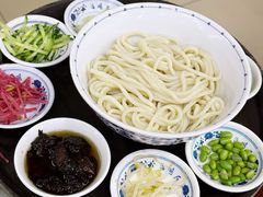 肉丁小碗干炸炸酱面-海碗居(牡丹园店)