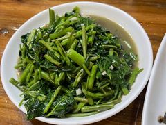 -芦茨金富饭庄·25年老字号·专做稻草鸡