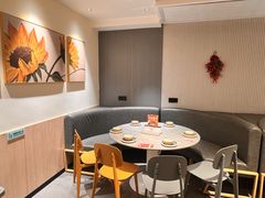 -荣记·囍粤茶餐厅(花都店)