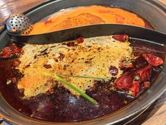 -旧街市鲜货老火锅(大光路店)