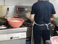 -易记皮肚面(明瓦廊店)