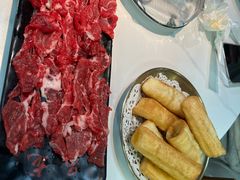 匙仁-刘少华贵州小黄牛·鲜牛肉火锅(总店)