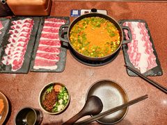 贵州红酸汤-旺福·贵州酸汤牛肉火锅(陆悦天地店)