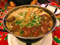 -闯关东东北农家菜(崂山石老人店)