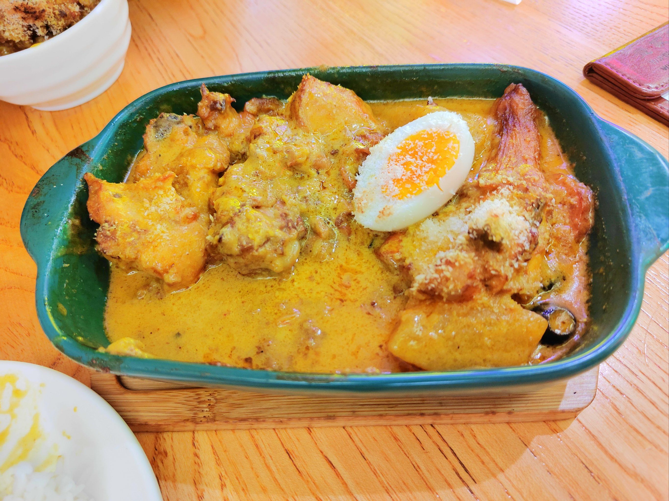 葡国鸡饭味道不错,浓浓咖喱汁