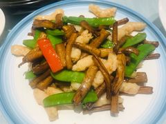 -咪咪川菜(太乙路店)