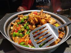 青椒紫苏味-蛙小侠·沸腾砂锅(南山欢乐颂店)