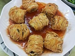 -始于2011柳周农家菜沙田柚美食店(东大街店)