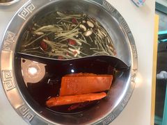 -憨铁匠老火锅(龙岗万科里店)