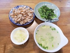 三虾-朱洪元苏式面馆(绿宝广场店)