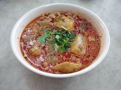 叻沙牛什-新记肉骨茶